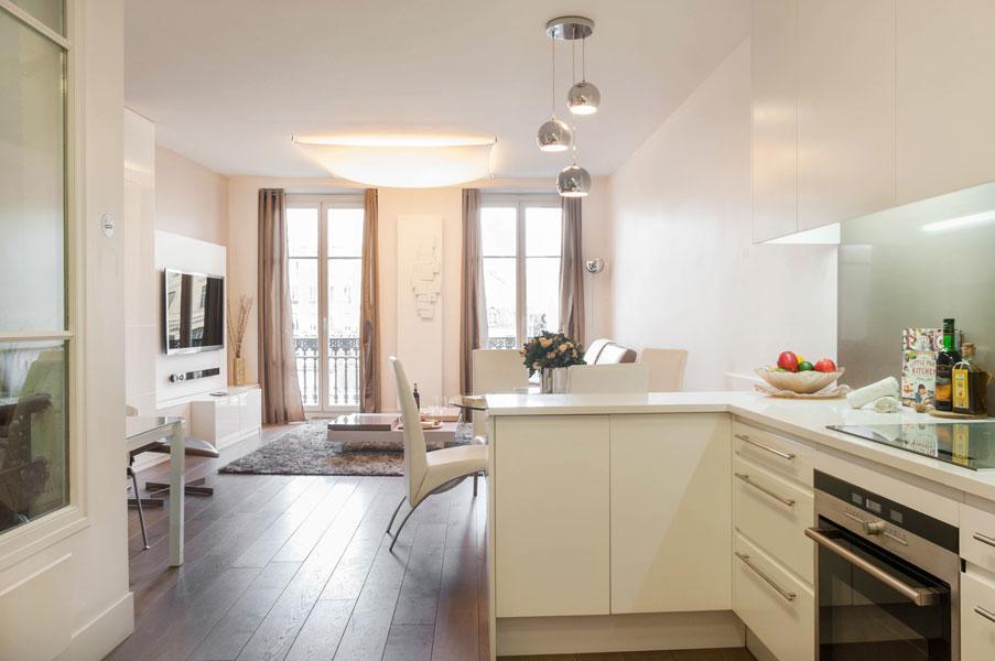 Two Bedroom Luxury Apartment - Balcony With View Of Notre Dame 파리 외부 사진